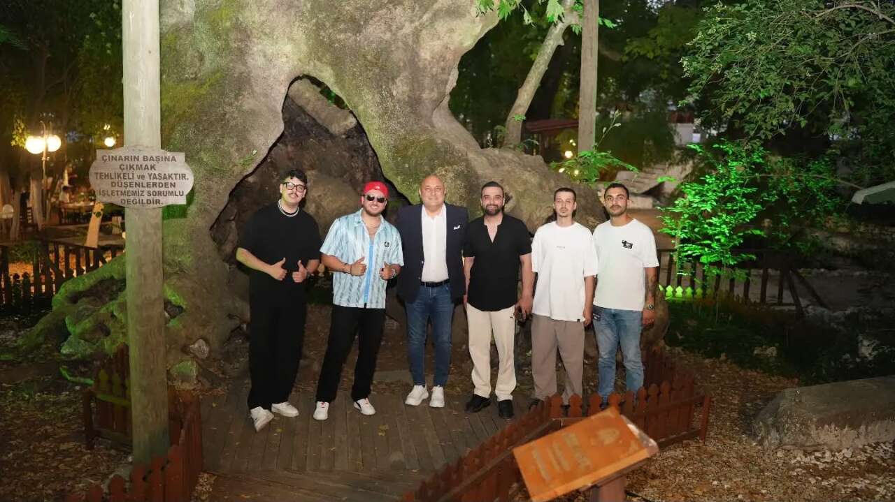 Yatağan Belediye Başkanı Mesut Günay, Anıl Piyancı’yı Festival Öncesi Ağırladı 2